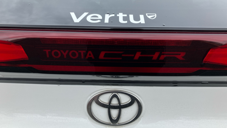 Toyota C-HR 2.0 PHEV Design 5dr CVT Hatchback